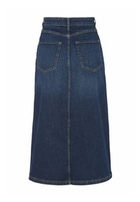 Jupe midi en denim bleu foncé avec une coupe droite, deux poches arrière et des coutures contrastantes le long des coutures. Texture lisse.