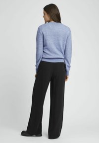 BZB À PINCES - Pantalon classique - noir