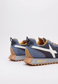 W6yz Mixte Jet2-Uni. Plat Oxford, White, 37 EU