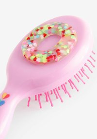 Next INITIAL BRUSH - Accessori capelli - bright pink o