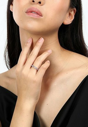 CHRIST ZIRKONIA - Ring - rosa