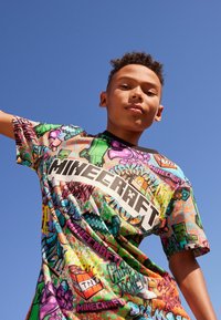Next ALL OVER PRINT LICENSE - T-shirts print - minecraft grafitti