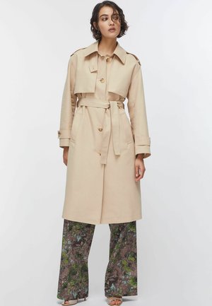 WITH SCARF - Trenci - beige