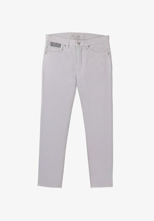 Pantaloni in cotone grigio chiaro con vestibilità dritta, caratterizzati da un sottile dettaglio strutturato sulla tasca e chiusura standard con bottone.
