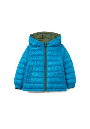 Blauwe pufferjack met een groene binnenkant, voorzien van een rits, twee voorkezen en een capuchon. Gelaagd stof met een gewatteerd ontwerp.