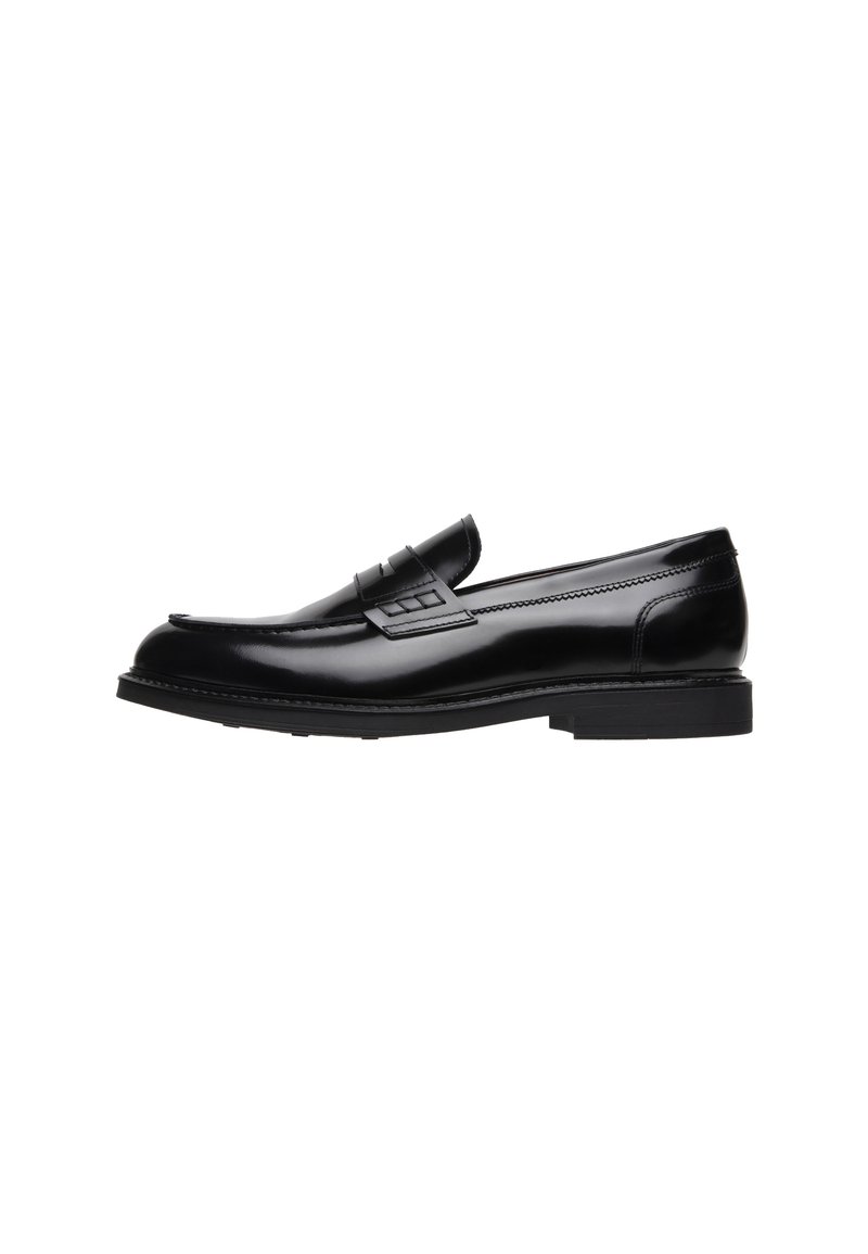 Zwarte leren loafers met een gladde afwerking, ronde neus, decoratieve band en lage blokhak. Beschikt over subtiele stiksels en een instapontwerp.