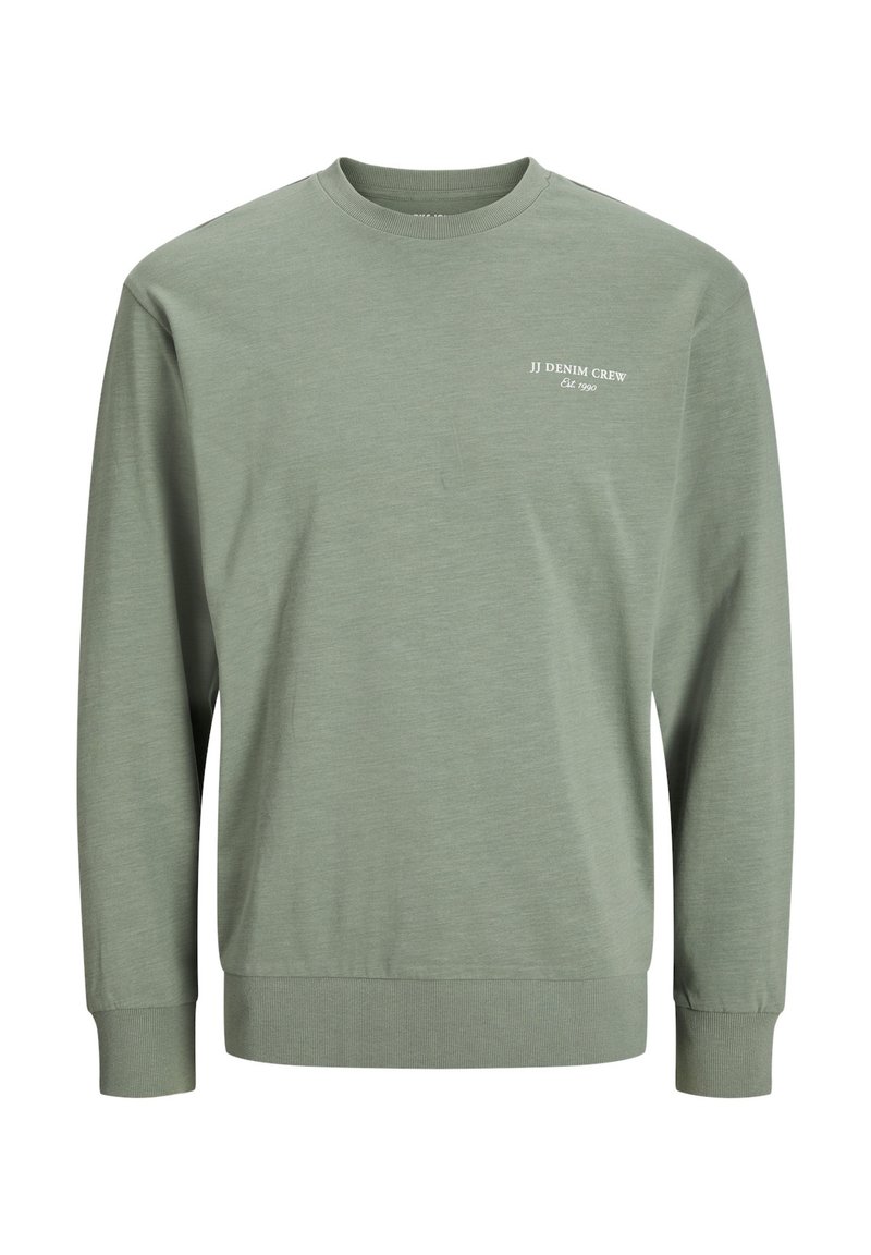 Grüner Rundhalsausschnitt-Pullover aus weichem Stoff. Mit langen Ärmeln und gerippten Bündchen. "JJ DENIM CREW" Logo in Weiß auf der Brust.