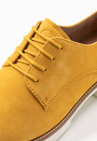 Tamaris Schnürer - sun