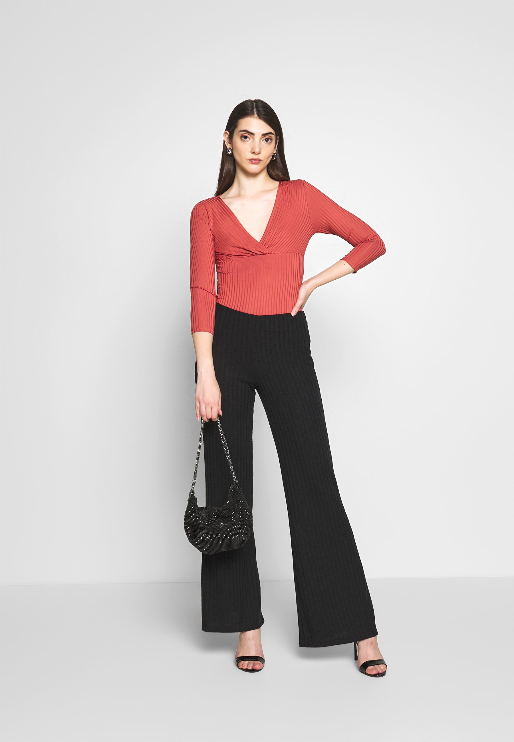 Noisy May NMSLOAN PANT Bukse black Zalando.no Noisy May NMSLOAN PANT - Bukse - black