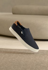 Non sélectionné, navy