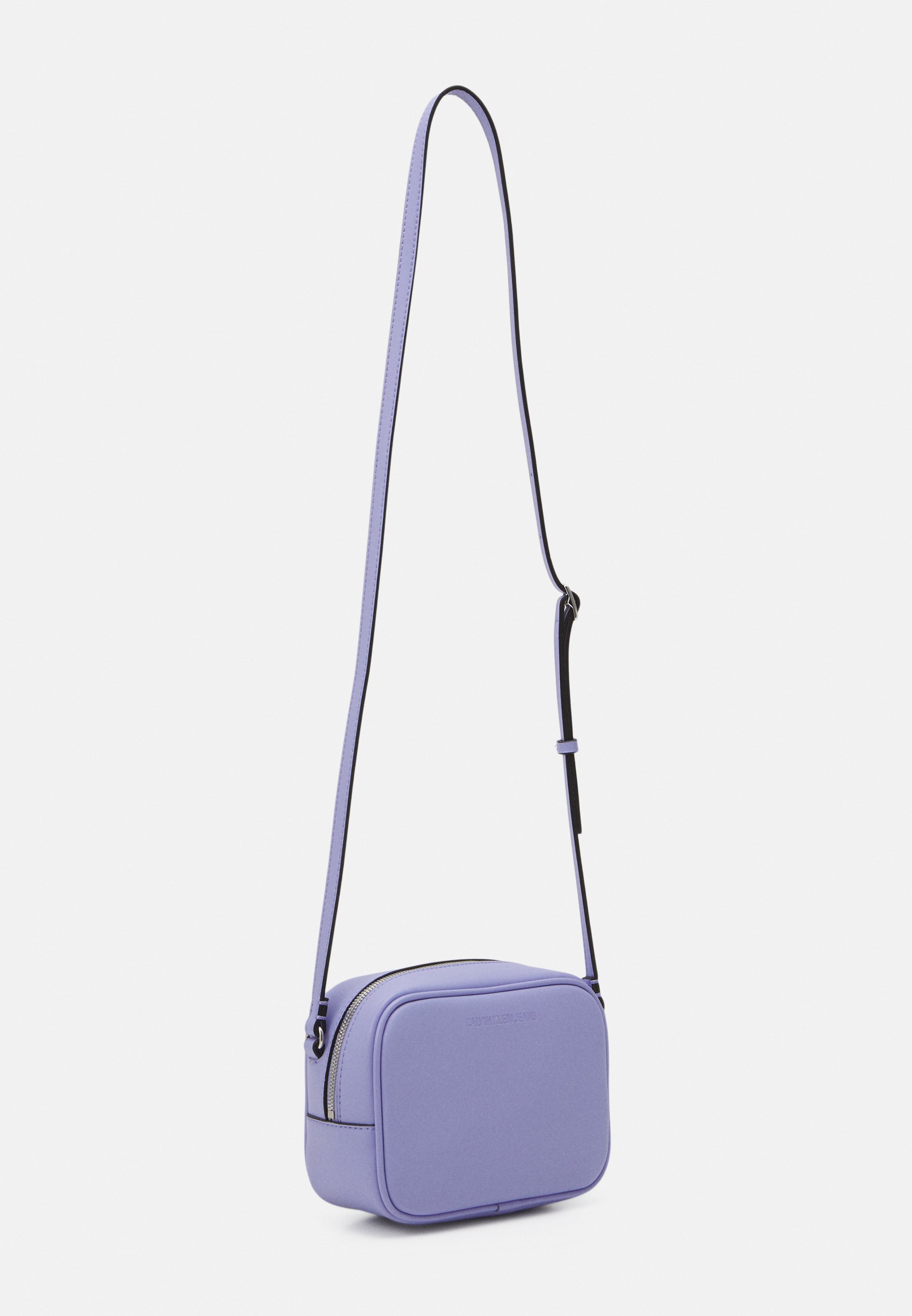Calvin Klein Jeans CAMERA BAG - Borsa a tracolla - lilac/lilla - Zalando.it