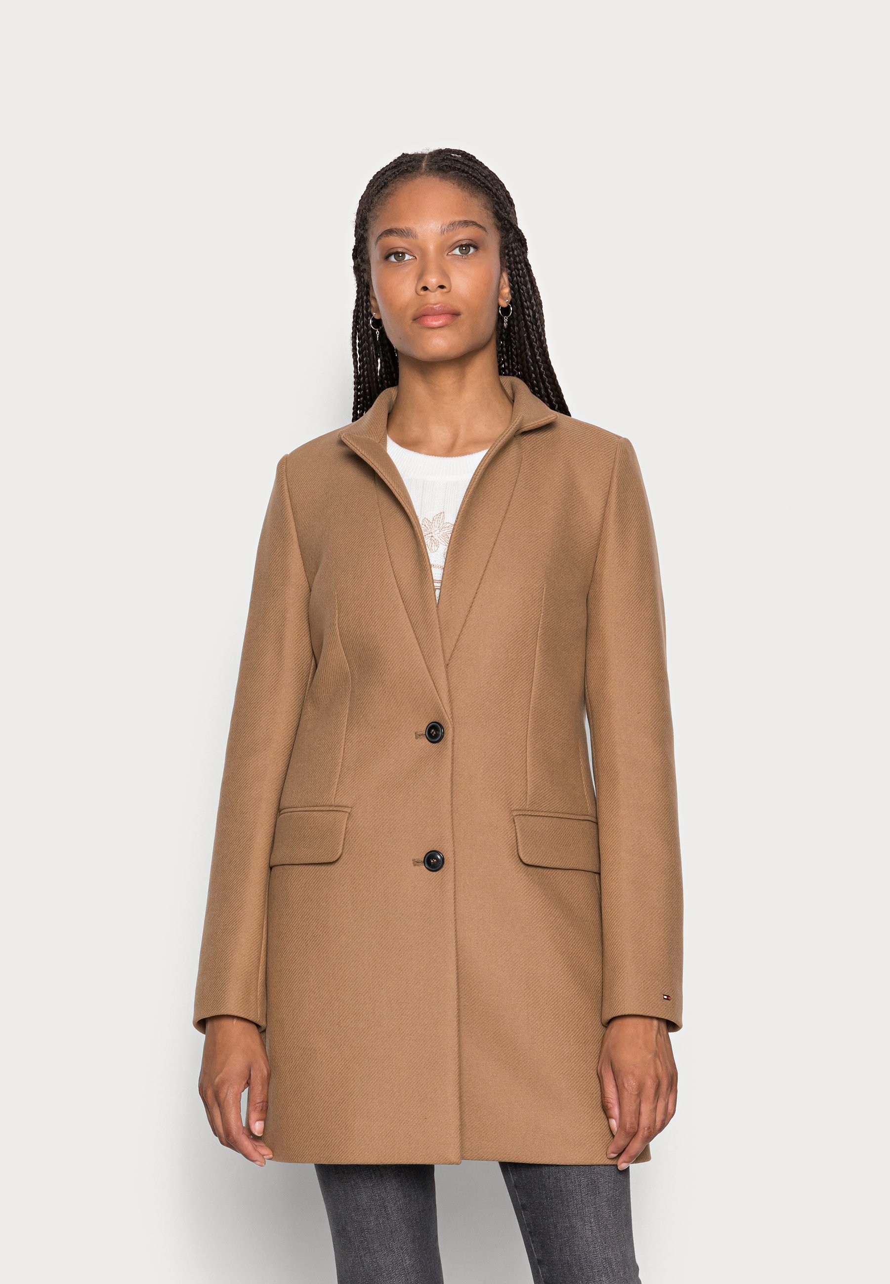 earbuds tommy hilfiger