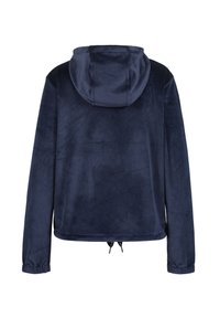 Marineblauwe zachte stof hoodie met lange mouwen, elastische manchetten en verstelbare koordjes aan de onderkant, gezien vanaf de achterkant.