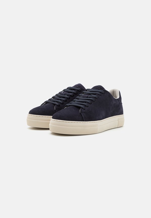 SLHDAVID CHUNKY SNEAKER - Trainers4