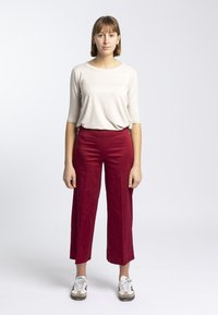 RAGNO SATIN POER - Pantaloni - bordeaux