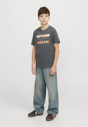 Jack & Jones Junior JJIRON JJORIGINAL JNR - Sirgete säärtega teksad - blue denim