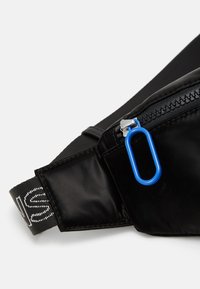 Karl Lagerfeld Jeans URBAN BUMBAG  - Övtáska - black