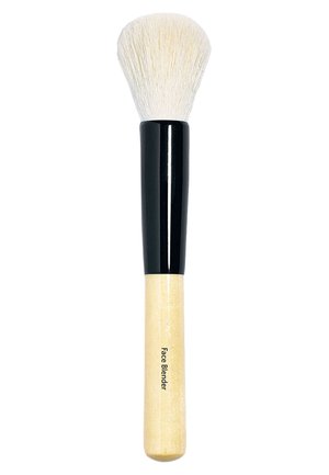 FACE BLENDER BRUSH - Poederkwast - -