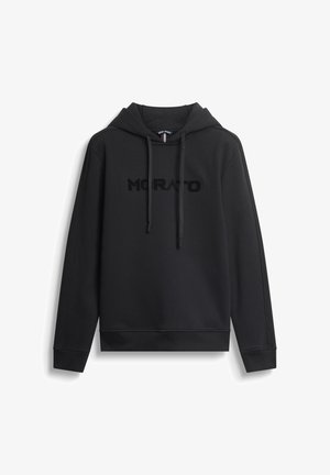 Crna majica s kapuljačom na vezanje, s teksturiranim logotipom "MORATO" sprijeda. Izrađena od mekog materijala s rebrastim rubovima i završetkom.