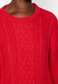 GAP Sweter
