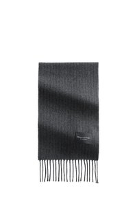 Écharpe grise à côtes en tissu doux, avec des extrémités à franges et une petite étiquette noire portant le logo "Marc O'Polo".