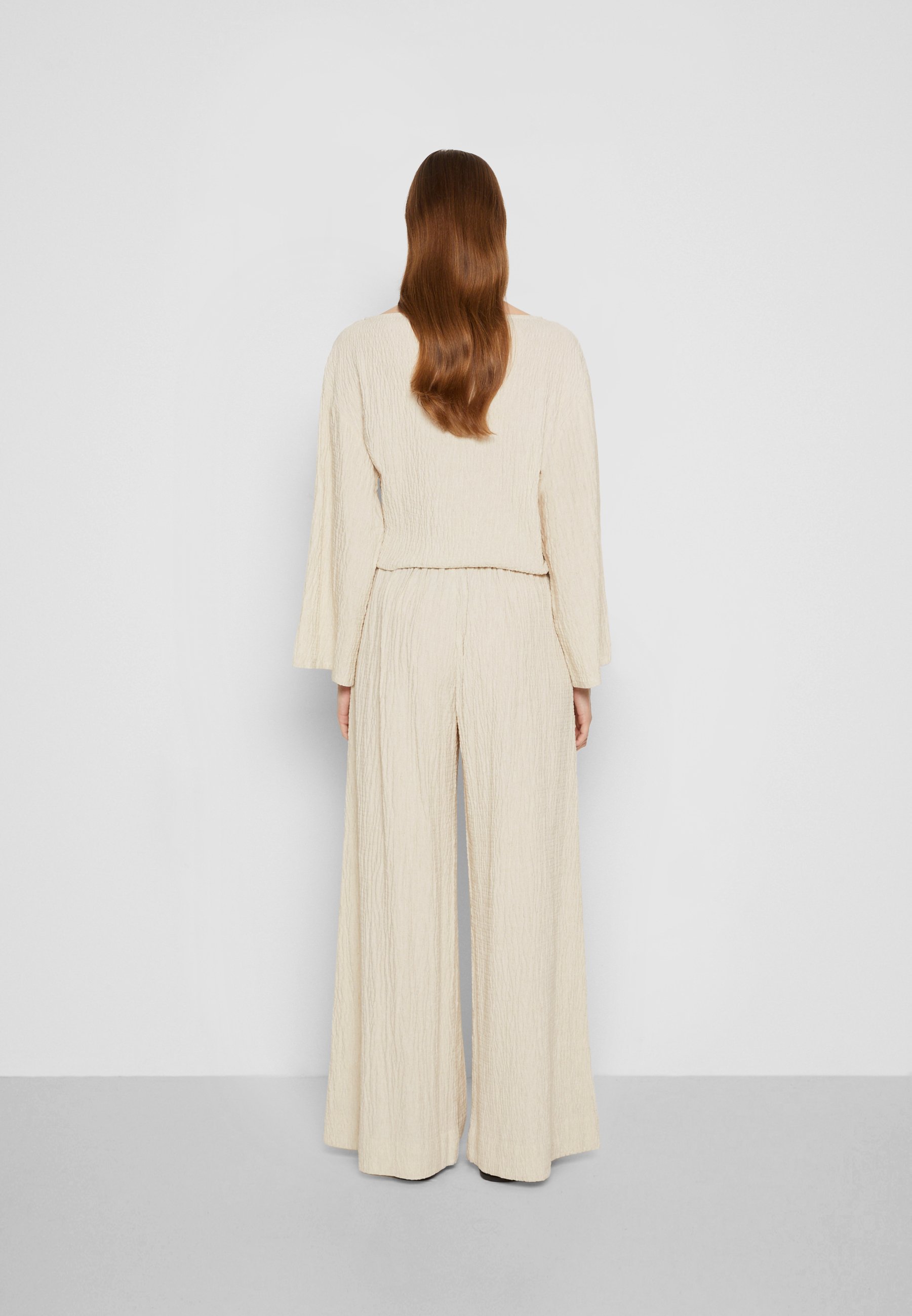 By Malene Birger PISCA - Trousers - old beige/beige - Zalando.de By Malene Birger PISCA - Trousers - old beige/beige - Zalando.de