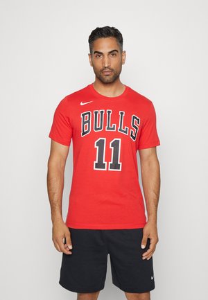 NBA DEMAR DEROZAN CHICAGO BULLS TEE - Klubruházat - university red