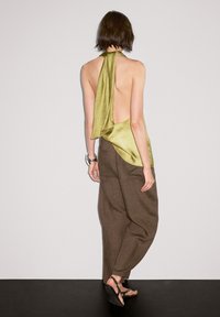 Thumbnail Image 5
