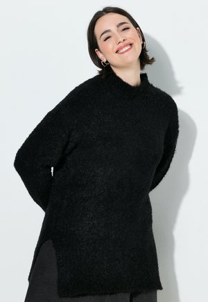 Ulla Popken, BOUCLE KNIT LONG SLEEVE TURTLENECK SWEATER - Striktrøje - black