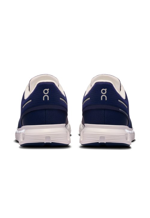 On CLOUD 6 - Road running shoes - midnight white — photo 4
