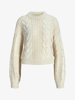 Kremowy, gruby sweter na drutach z plecionymi wzorami warkoczy na przodzie i rękawach, z prążkowanym kołnierzem, mankietami i dołem.