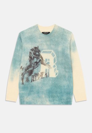 Pulôver de malha com um degradê em azul e creme, uma gráfica de um cão e o texto "REPLAY" em preto. Gola redonda e punhos canelados.