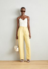 Morgan MUSTO - Top - ivoire