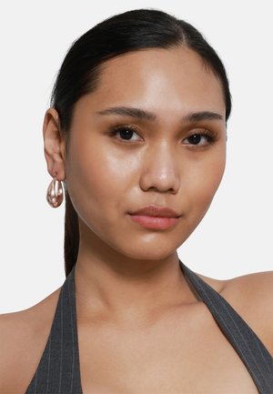 Earrings - rose goldfarbend