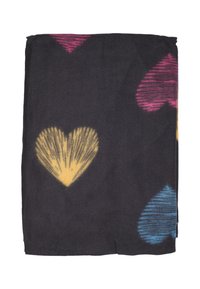 Coperta nera piegata con grandi forme a cuore multicolori in giallo, rosa e blu sparse su tutta la stoffa.
