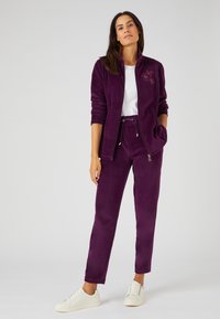 Damart SET - Pyjama - prune