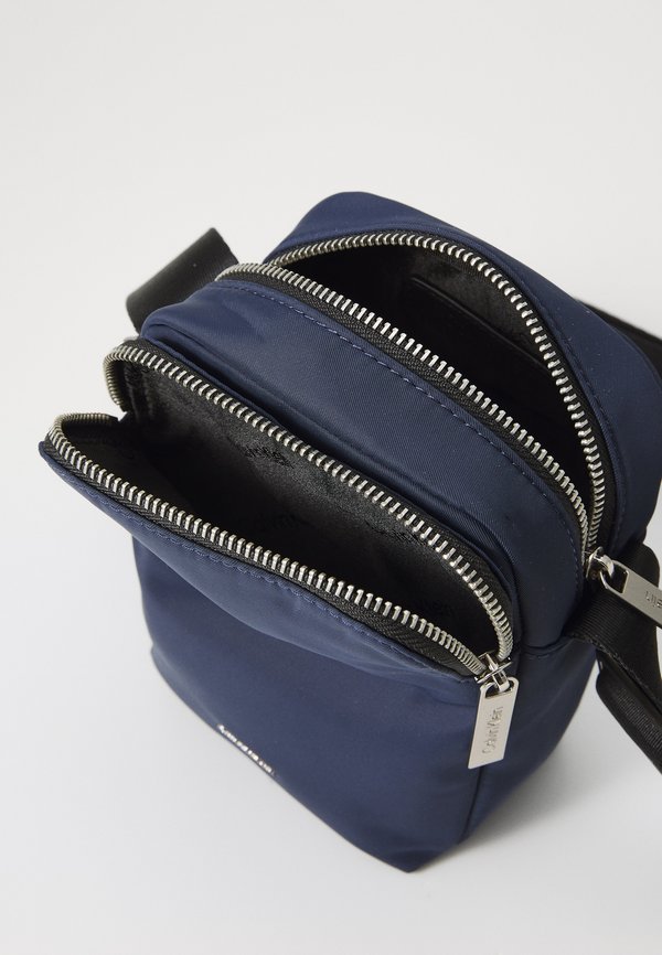 BUSINESS TECH REPORTER  - Cross body bag - dark sapphire4