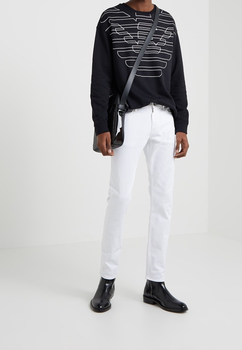 Jeans Bianchi Stivaletti Bianchi E Neri Emporio Armani Jeans Slim