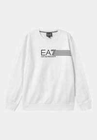 Vit långärmad sweatshirt med svart "EA7 Emporio Armani"-logotyp och horisontella linjer över bröstet, rundad halsringning och ribbade ärmslut.