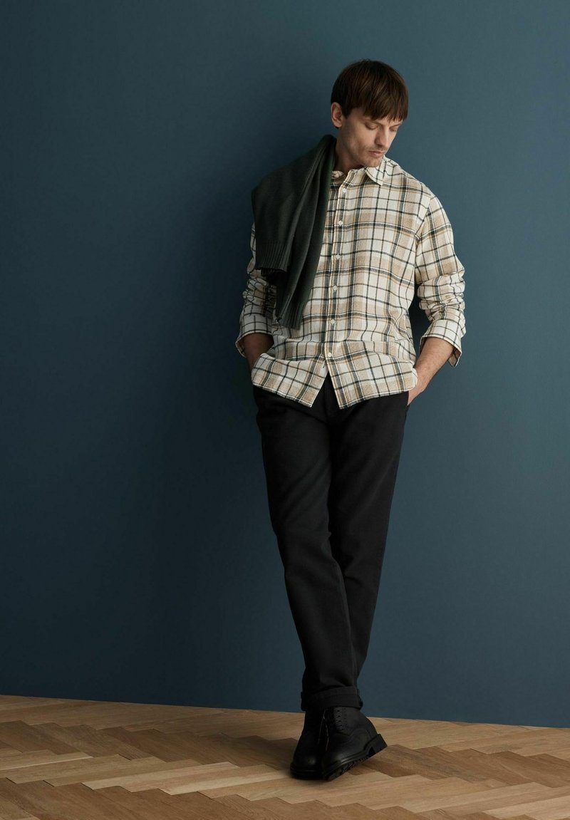 Selected Homme SLH MILES STRUCTURE DYED - Pantalon classique - dark ...