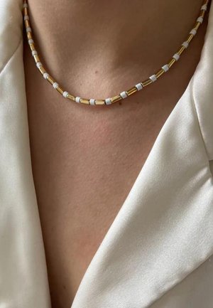 ByNouck Necklace - gold coloured