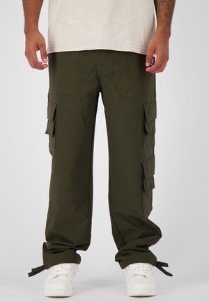 MONOGRAM TECH - Cargo trousers - moss green