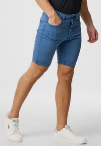 Seaside COOS BAY - Shorts di jeans - denim blue