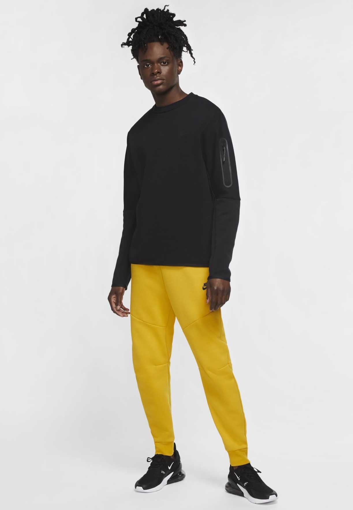 Nike Sportswear Pantaloni sportivi - dark sulphur/black/giallo - Zalando.it