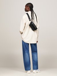 Tommy Jeans BOLD CAMERA BAG - Skuldertasker - black