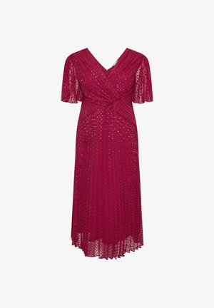 Abito midi rosso con maniche a farfalla in chiffon plissettato, scollatura a V e corpino avvolgente, con un sottile motivo a pois metallici su tutta la stoffa.