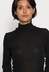 Weekday ESSENTIAL TURTLENECK - Camisola de manga comprida - black