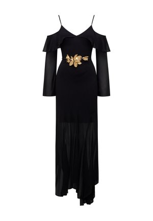 Vestido preto com mangas off-shoulder, corpete justo e saia fluida. Cinto com realce floral dourado realça o design elegante. Camadas semi-transparentes.