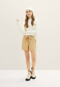 TOM TAILOR DENIM Short - brown rice