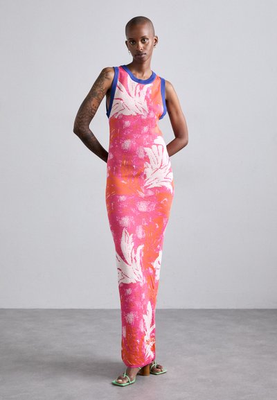 Fitted sleeveless dress in pink and orange with floral patterns, made from textured fabric, featuring a blue trim and logo detail.